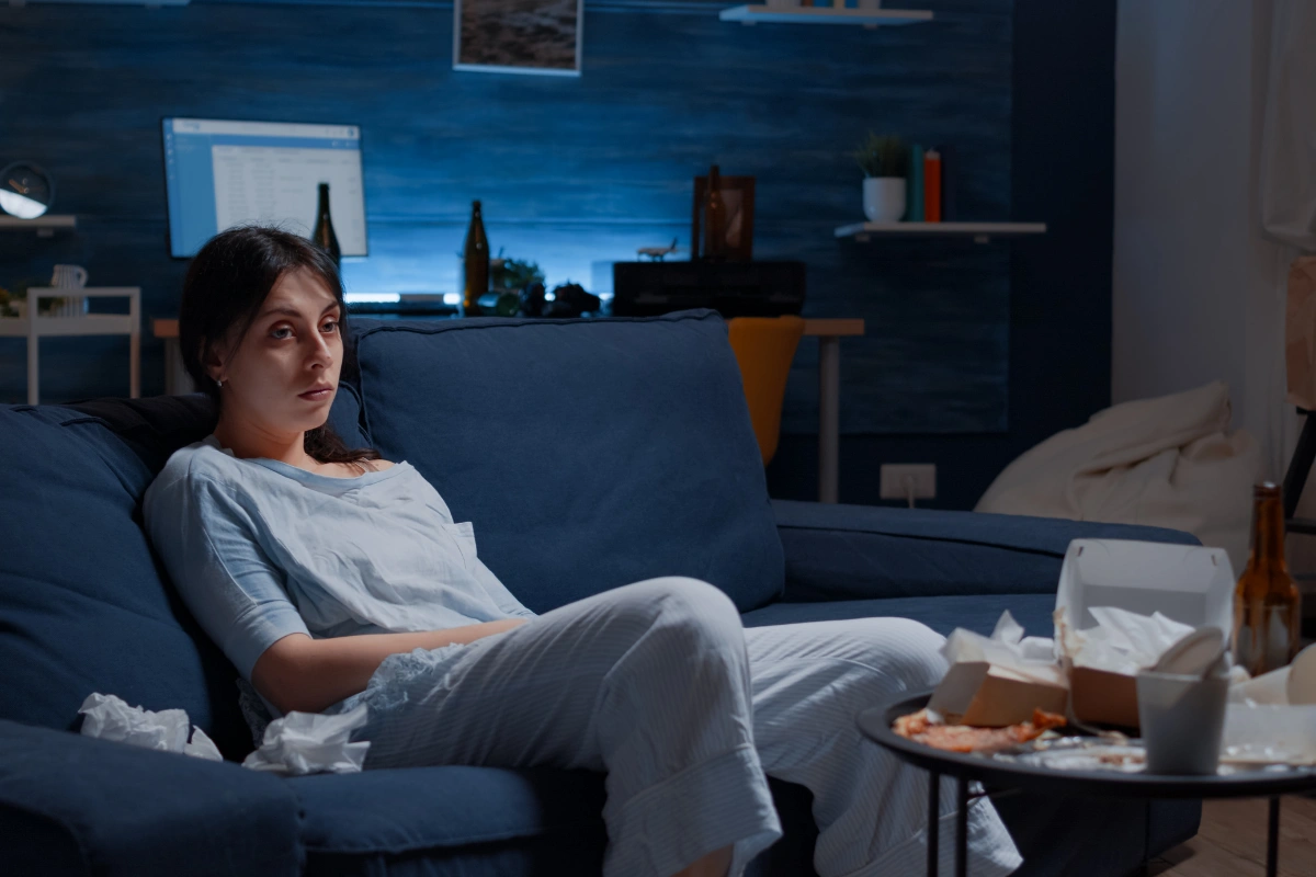Woman talking to a therapist during an individual psychotherapy session for anxiety treatment in Thailand.