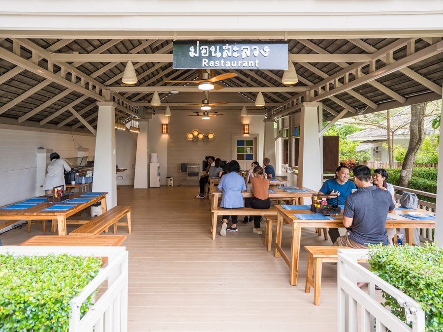 The restaurant where meals are served